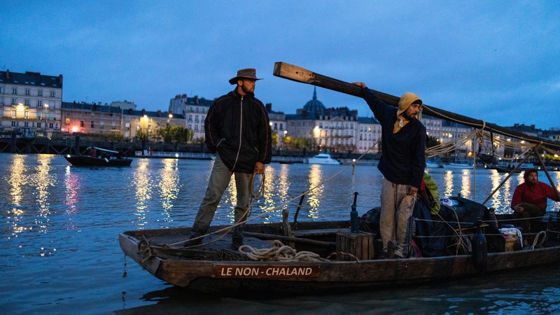 Les escales seront l’occasion d’explorer tous les sujets liés au fleuve Loire : histoire, écologie, techniques... © Jean-Félix Fayolle Les escales seront l’occasion d’explorer tous les sujets liés au fleuve Loire : histoire, écologie, techniques... © Jean-Félix Fayolle