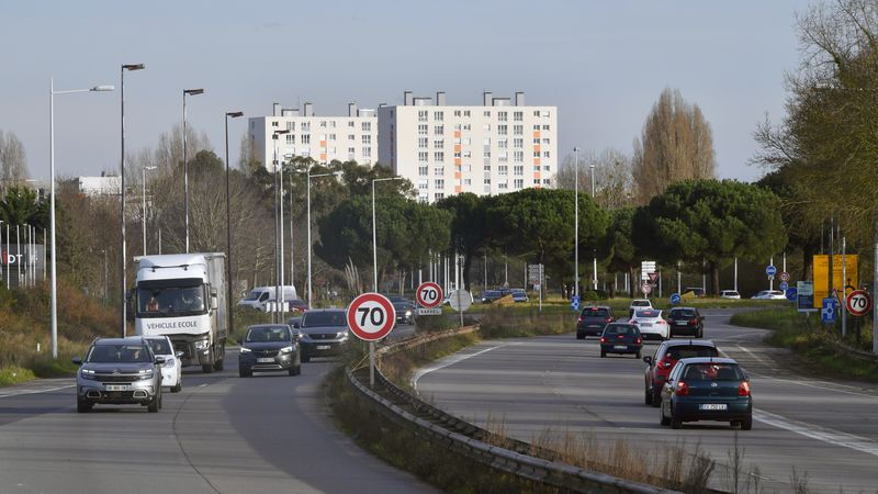 Les travaux débutent en janvier 2025 sur la route de Pornic pour accueillir les nouvelles lignes 6, 7 et 8. © Rodolphe Delaroque