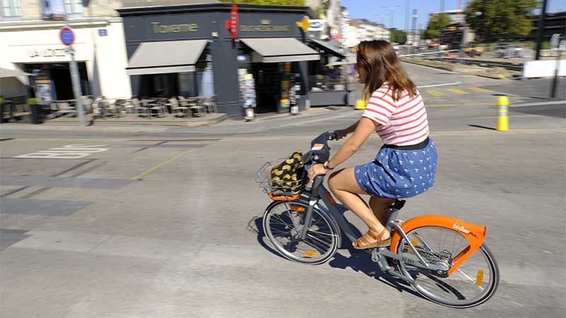 Les vélos en libre service ont le vent en poupe avec 14 000 abonnés ! Les vélos en libre service ont le vent en poupe avec 14 000 abonnés !
