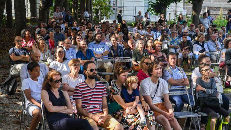 Après Procé en 2023, ce sont les jardins de l'Hôtel de ville qui accueillent les nouveaux Nantais cette année © Thierry Mezerette 